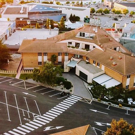 Hotel Els Noguers مانريسا المظهر الخارجي الصورة